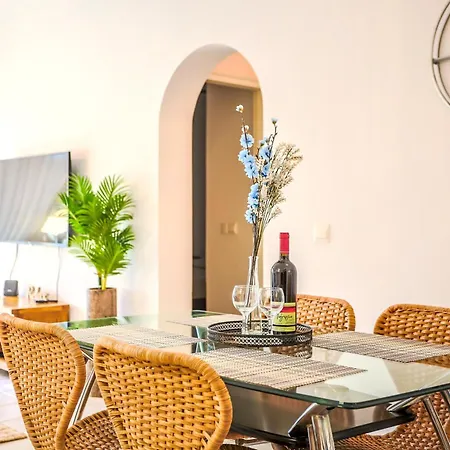 H&o Limnaria Elegance Pool View Appartement Paphos